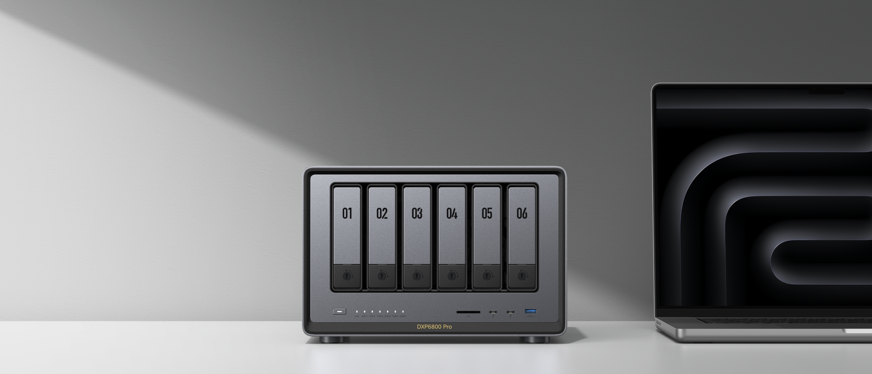 NASync DXP6800 Pro